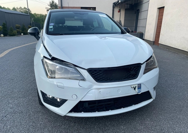 Seat Ibiza cena 23900 przebieg: 98000, rok produkcji 2015 z Knurów małe 232